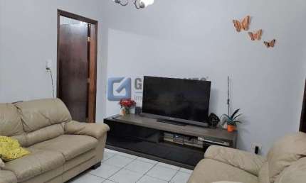 Casa com 3 quartos à venda na MARIA AZEVEDO FLORENCE, R, Assunção, São Bernardo do Campo por R$ 586.000