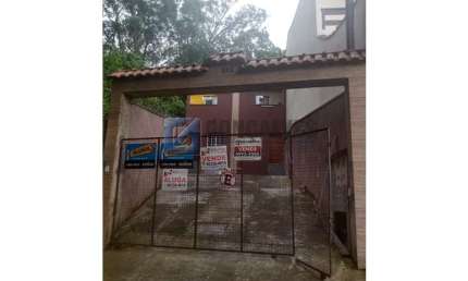 Casa com 3 quartos à venda na ARTHUR FRANCISCO PEDUTO, R, Jardim Las Vegas, Santo André por R$ 350.000