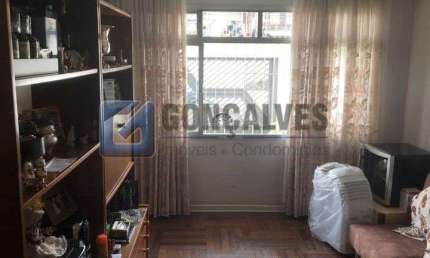 Casa com 3 quartos à venda na ONZE DE AGOSTO, AV, Jardim Hollywood, São Bernardo do Campo por R$ 900.000