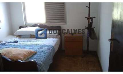 Casa com 3 quartos à venda na DOIS DE OUTUBRO, R, Santa Terezinha, São Bernardo do Campo, 175 m2 por R$ 681.000