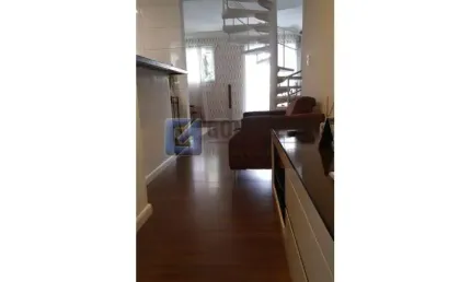 Apartamento com 3 quartos à venda na ENGENHEIRO ISAC GARCEZ, R, Vila Caminho do Mar, São Bernardo do Campo, 230 m2 por R$ 1.150.000