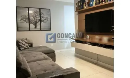 Sobrado à venda no bairro dos casa em são bernardo do campo/sp, com 221m² e 03 dormitorios sendo 01 suíte.