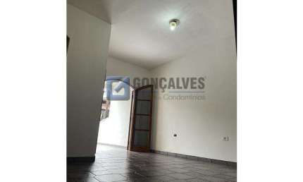 Casa com 3 quartos à venda na EFRAIM RAMOS DA SILVA, R, Parque Botujuru, São Bernardo do Campo, 134 m2 por R$ 425.000