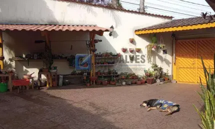 Chácara / sítio com 3 quartos à venda na FRANCISCO FINCO, AV, Dos Finco, São Bernardo do Campo, 297 m2 por R$ 950.000
