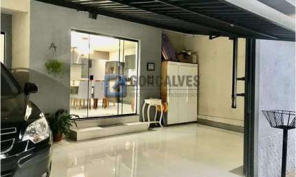 Casa com 3 quartos à venda na MARTIM SILVEIRA, R, Jordanópolis, São Bernardo do Campo, 184 m2 por R$ 570.000