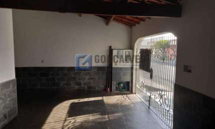 Casa com 3 quartos à venda na BAHIA, R, Jordanópolis, São Bernardo do Campo por R$ 700.000
