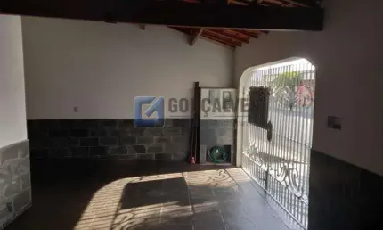 Casa com 3 quartos à venda na bahia, r, jordanópolis, são bernardo do campo por r$ 700.000