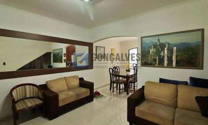 Casa com 2 quartos à venda na PADRE PEDRO RIGO, R, Planalto, São Bernardo do Campo por R$ 650.000