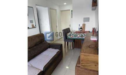 Apartamento com 3 quartos à venda na GEMA, R, Campanário, Diadema, 48 m2 por R$ 245.000