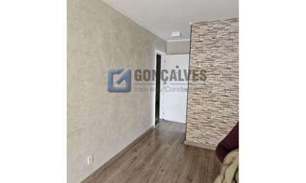Apartamento com 3 dormitórios no Bairro do Cambuci em São Paulo
