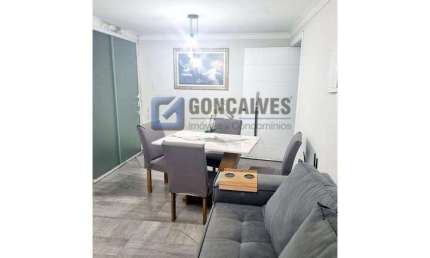 Casa com 3 quartos à venda na HORACIO DE CARVALHO, R, Taboão, São Bernardo do Campo, 184 m2 por R$ 600.000