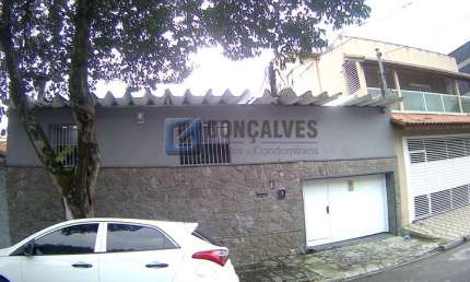 Casa com 3 quartos à venda na DOUTOR FAUSTO RIBEIRO DE CARVALHO, R, Jardim Orlandina, São Bernardo do Campo por R$ 798.000