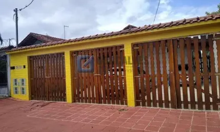 Casa com 2 quartos à venda na CARLOS ALBERTO PERRONE, AV, Balneário Maracanã, Praia Grande, 80 m2 por R$ 292.000
