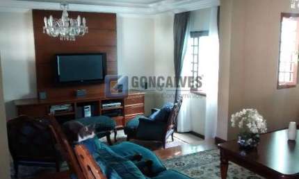 Casa com 3 quartos à venda na GABRIEL DE SOUZA, R, Parque Espacial, São Bernardo do Campo, 590 m2 por R$ 3.200.000