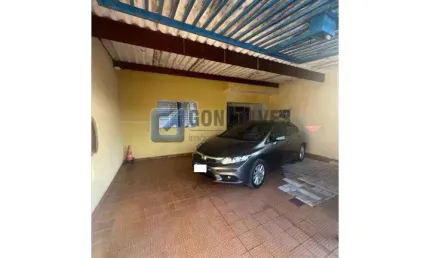 Casa com 2 quartos à venda na GEORGE WILLIAN HAUCK, R, Capuava, Mauá por R$ 385.000