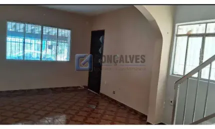 Casa com 3 quartos à venda na DOS PESSEGUEIROS, R, Taboão, Diadema, 152 m2 por R$ 550.000
