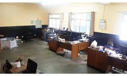 Barracão / Galpão / Depósito à venda na BARAO DE URUGUAIANA, R, Jardim Ruyce, Diadema por R$ 2.100.000