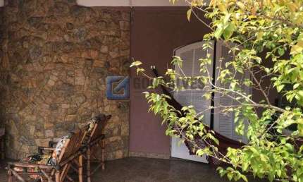 Casa com 3 quartos à venda na MARIA CARDOSO DA COSTA, R, Jardim Nazareth, São Bernardo do Campo, 202 m2 por R$ 610.000