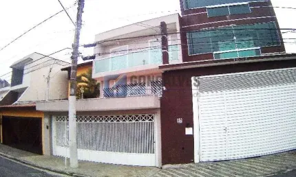 Casa com 3 quartos à venda na SAMPAIO MOREIRA, R, Vila Scarpelli, Santo André por R$ 1.380.000