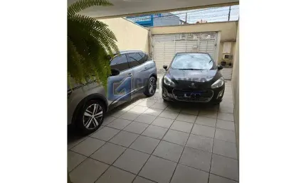 Casa com 3 quartos à venda na JAVARI, R, Taboão, Diadema, 132 m2 por R$ 750.000