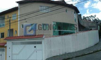 Casa com 3 quartos à venda na DOMINGOS CERCHIARI, R, Jardim Las Vegas, Santo André por R$ 650.000