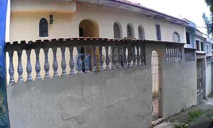 Casa assobradada à venda no bairro baeta neves em são bernardo do campo/sp, com 142m² e 3 dormitórios.