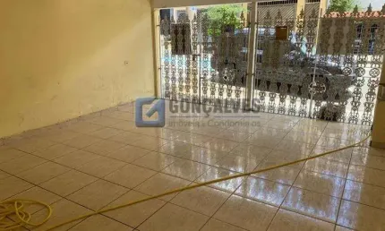 Casa com 3 quartos à venda na JULIO DE MESQUITA FILHO, R, Parque Gerassi, Santo André, 200 m2 por R$ 480.000