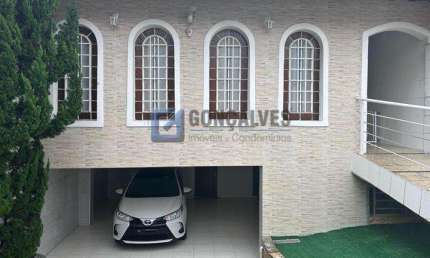 Casa com 3 quartos à venda na DOM AQUINO, R, Vila Humaitá, Santo André, 225 m2 por R$ 1.200.000