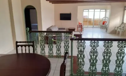 Apartamento Frente Mar com 265 m²  e  2 vagas no bairro da Aparecida em Santos / SP