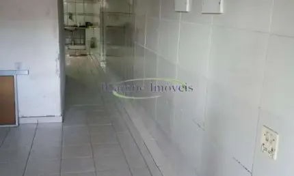 Casa Triplex a venda na Vila Margarida em São Vicente / SP