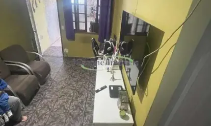 Oportunidade a venda - 2 casas no mesmo terreno no bairro Cidade Náutica em São Vicente / SP