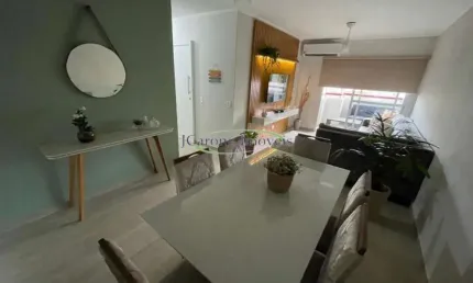 Apartamento a venda com 2 quartos, vaga demarcada, lazer completo na Encruzilhada em Santos / SP