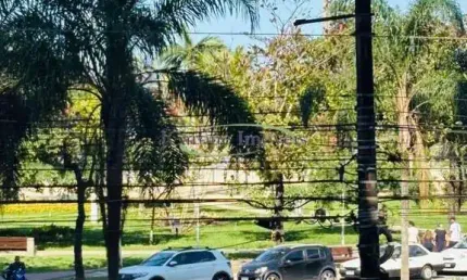 Venda de apartamento Reformado com Vista Mar 1 suíte na Orla da Praia do José Menino em Santos / SP