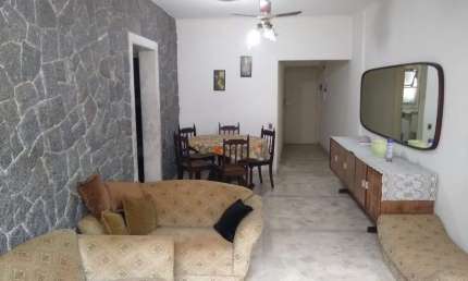 Apartamento a venda com 2 quartos na quadra da Praia da Aparecida em Santos / SP