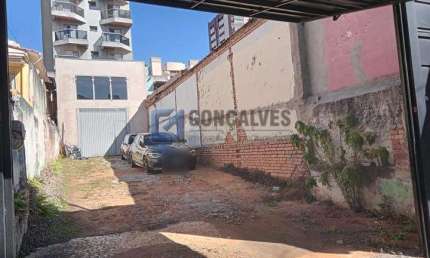 Terreno à venda na FLORIANO PEIXOTO, R, Santa Paula, São Caetano do Sul por R$ 905.000