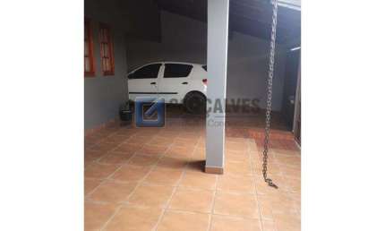 Casa com 4 quartos à venda na LOURDES CEZARETTO DE CAMARGO, R, Jardim Duas Nascentes, Mogi Guaçu, 195 m2 por R$ 457.000