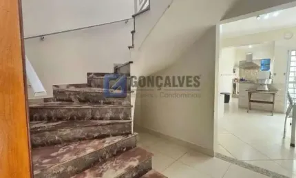 Sobrado com 4 quartos à venda no bairro cerâmica em são caetano do sul/sp.