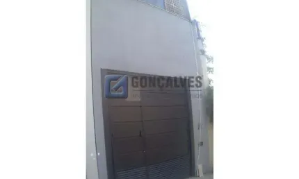 Sobrado à venda no bairro campestre em santo andré/sp, com 130m² e 2 suítes.