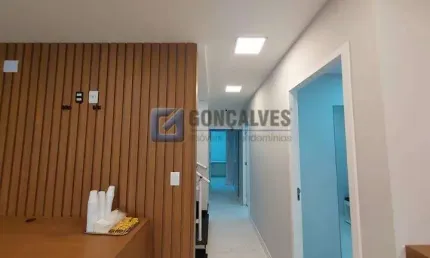 Casa comercial com 1 sala para alugar na continental, r, vila marlene, são bernardo do campo por r$ 9.000