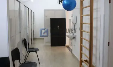 Casa comercial com 1 sala para alugar na caspio, r, jardim do mar, são bernardo do campo por r$ 8.800