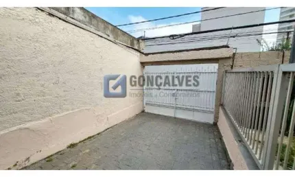 Casa comercial com 12 salas para alugar na WALTER CARLOS ZANINI, R, Assunção, São Bernardo do Campo, 204 m2 por R$ 6.500