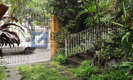 Casa com 3 quartos para alugar na SENADOR VERGUEIRO, AV, Jardim do Mar, São Bernardo do Campo, 212 m2 por R$ 5.500