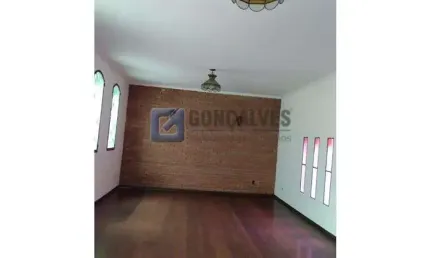 Casa com 3 quartos para alugar na AMPARO, R, Baeta Neves, São Bernardo do Campo, 300 m2 por R$ 5.500