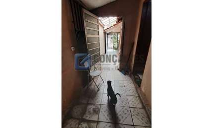 Casa comercial com 1 sala para alugar na TIRADENTES, R, Jardim Irajá, São Bernardo do Campo, 170 m2 por R$ 3.700