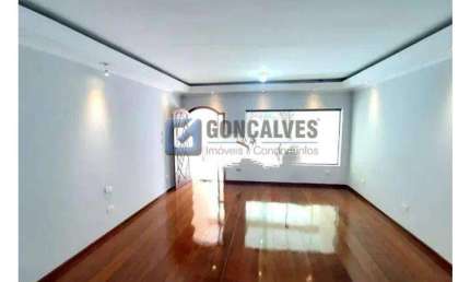 Casa com 4 quartos para alugar na GUIMARAES ROSA, R, Alves Dias, São Bernardo do Campo, 250 m2 por R$ 3.700