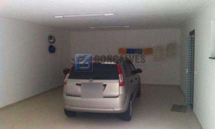 Casa com 3 quartos para alugar na MARIA CUZZIOL BRUNI, R, Santa Terezinha, São Bernardo do Campo, 275 m2 por R$ 6.000