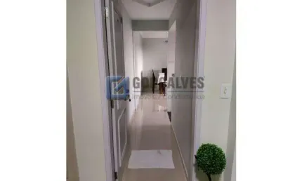 Apartamento com 3 quartos para alugar na FERNANDO DE MASCARENHAS, R, Vila Humaitá, Santo André, 83 m2 por R$ 2.200