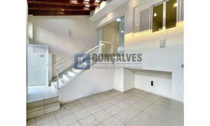 Casa com 3 quartos para alugar na JOAQUIM FARIA RODRIGUES, R, Baeta Neves, São Bernardo do Campo por R$ 4.000