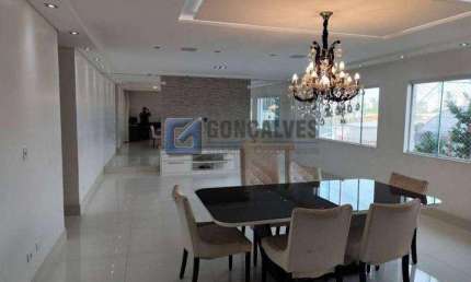 Casa com 3 quartos para alugar na SAO TOME, R, Vila Scarpelli, Santo André, 424 m2 por R$ 10.000