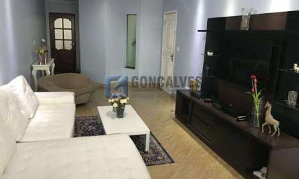 Casa com 3 quartos para alugar na AGUAPEI, R, Santa Maria, Santo André, 280 m2 por R$ 7.000